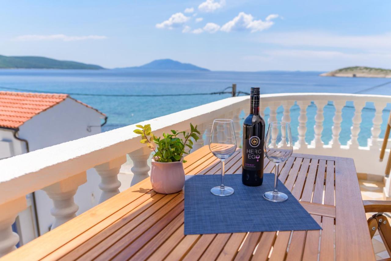 Apartmani Noris Martinšćica Екстериор снимка