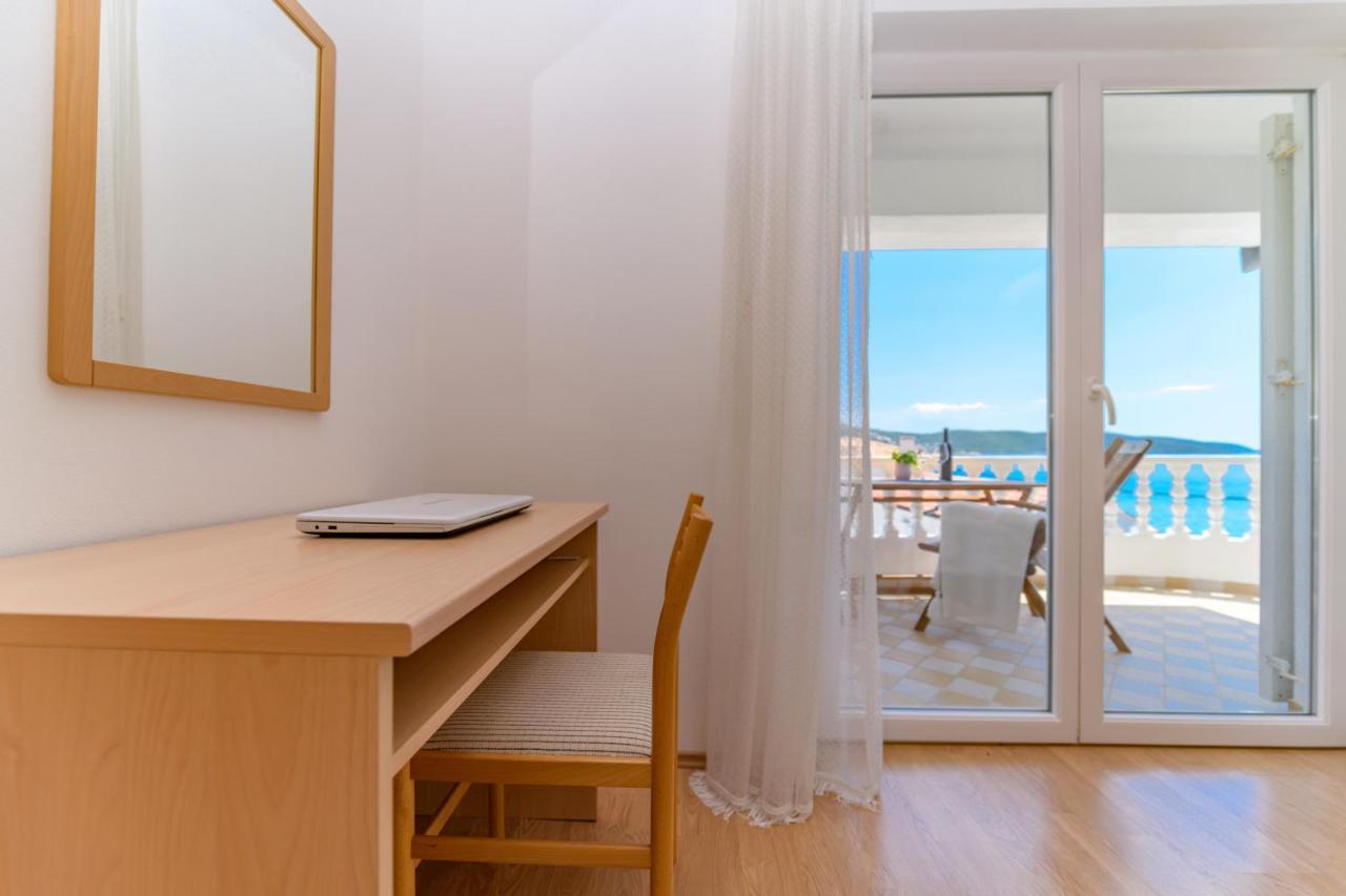 Apartmani Noris Martinšćica Екстериор снимка