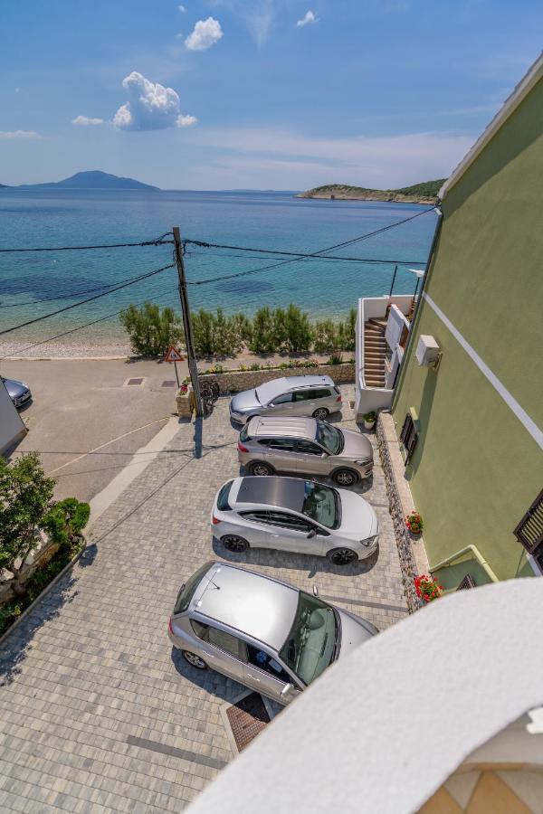 Apartmani Noris Martinšćica Екстериор снимка