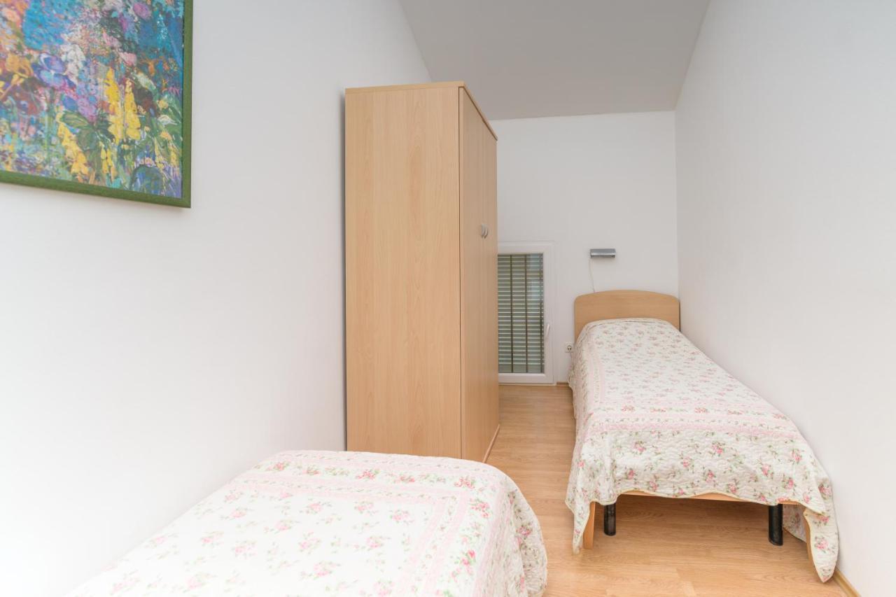 Apartmani Noris Martinšćica Екстериор снимка