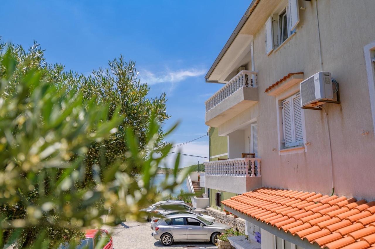 Apartmani Noris Martinšćica Екстериор снимка