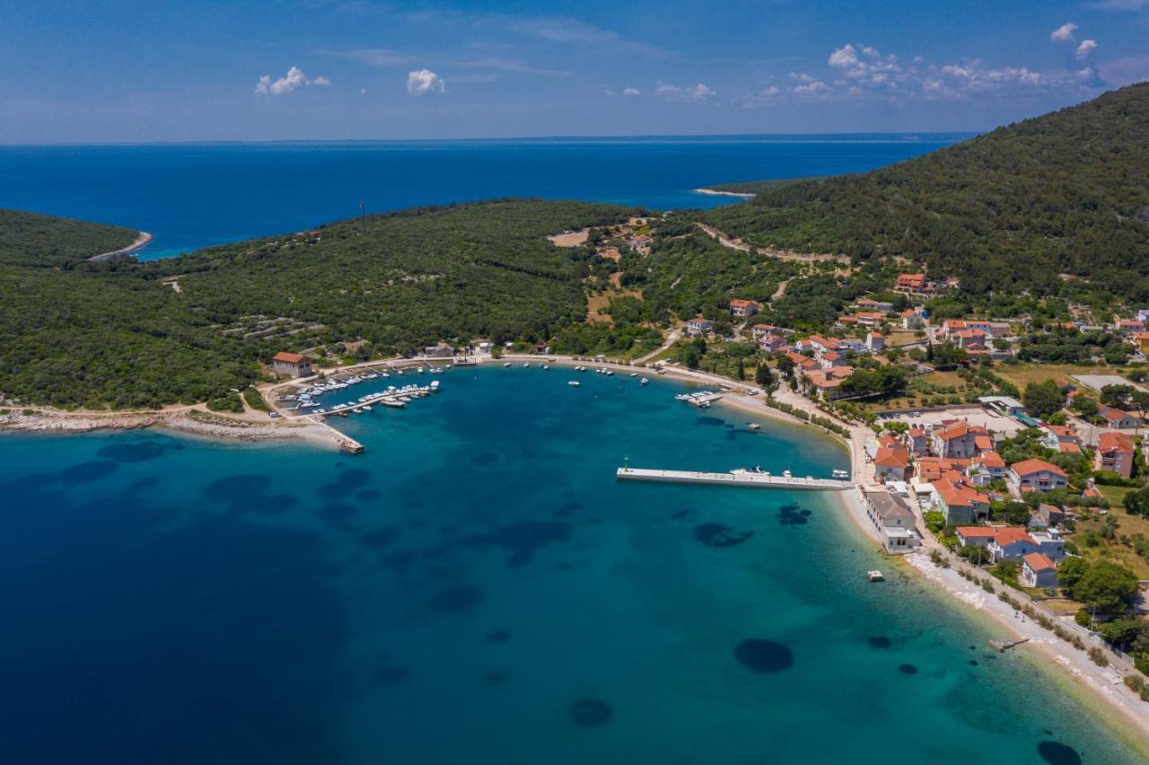 Apartmani Noris Martinšćica Екстериор снимка